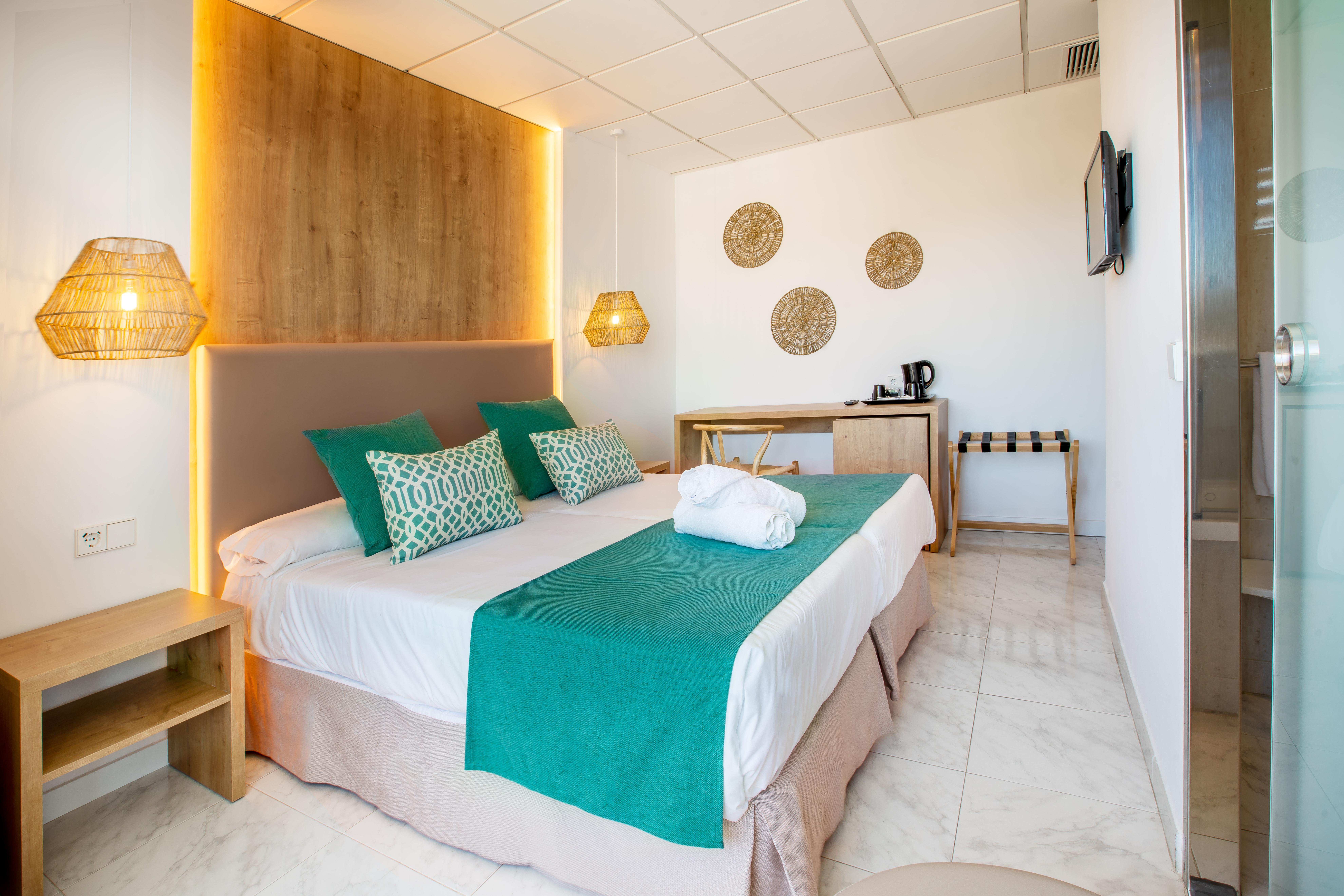 Bahia De Alcudia Hotel & Spa Port de Alcudia  ภายนอก รูปภาพ