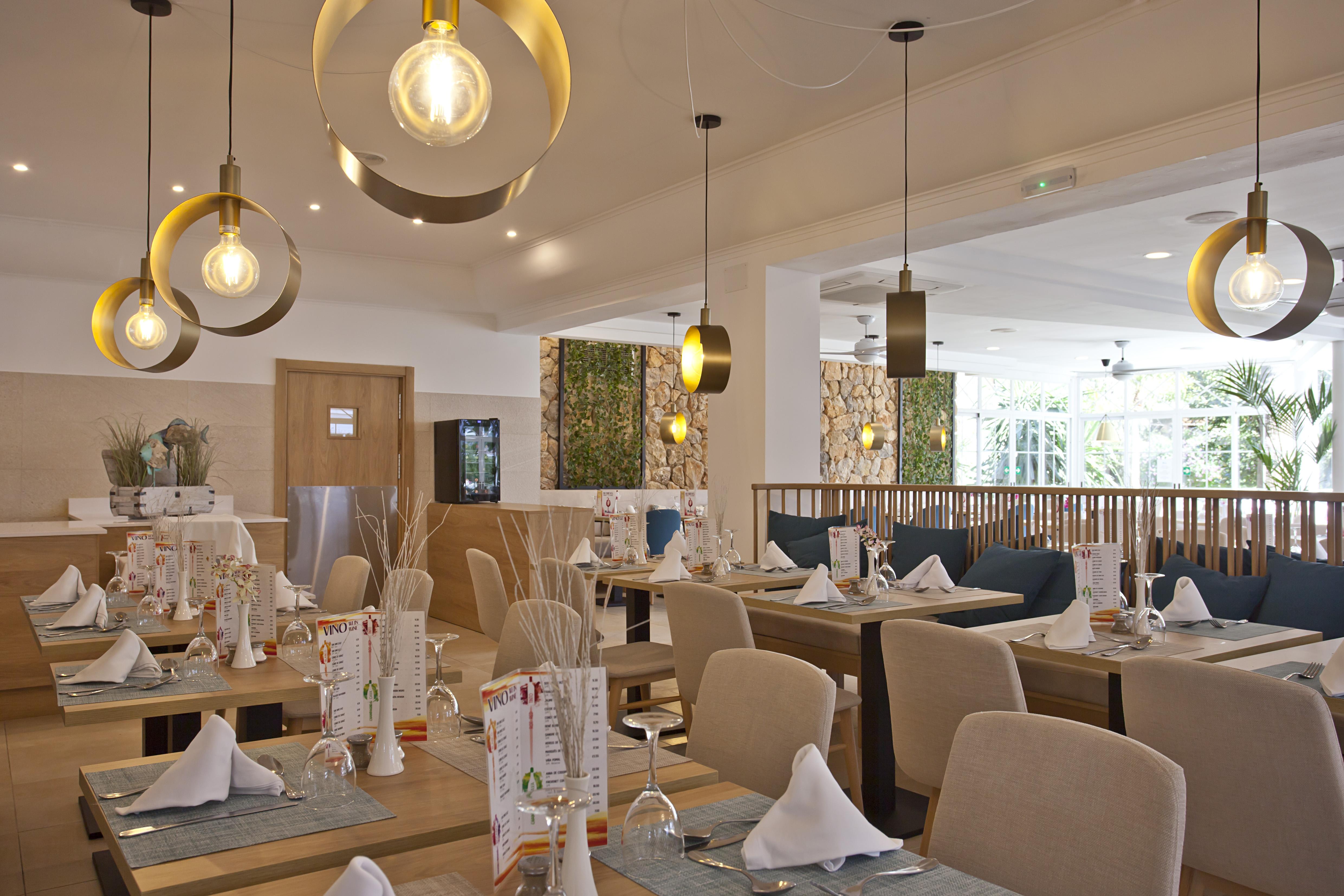 Bahia De Alcudia Hotel & Spa Port de Alcudia  ภายนอก รูปภาพ