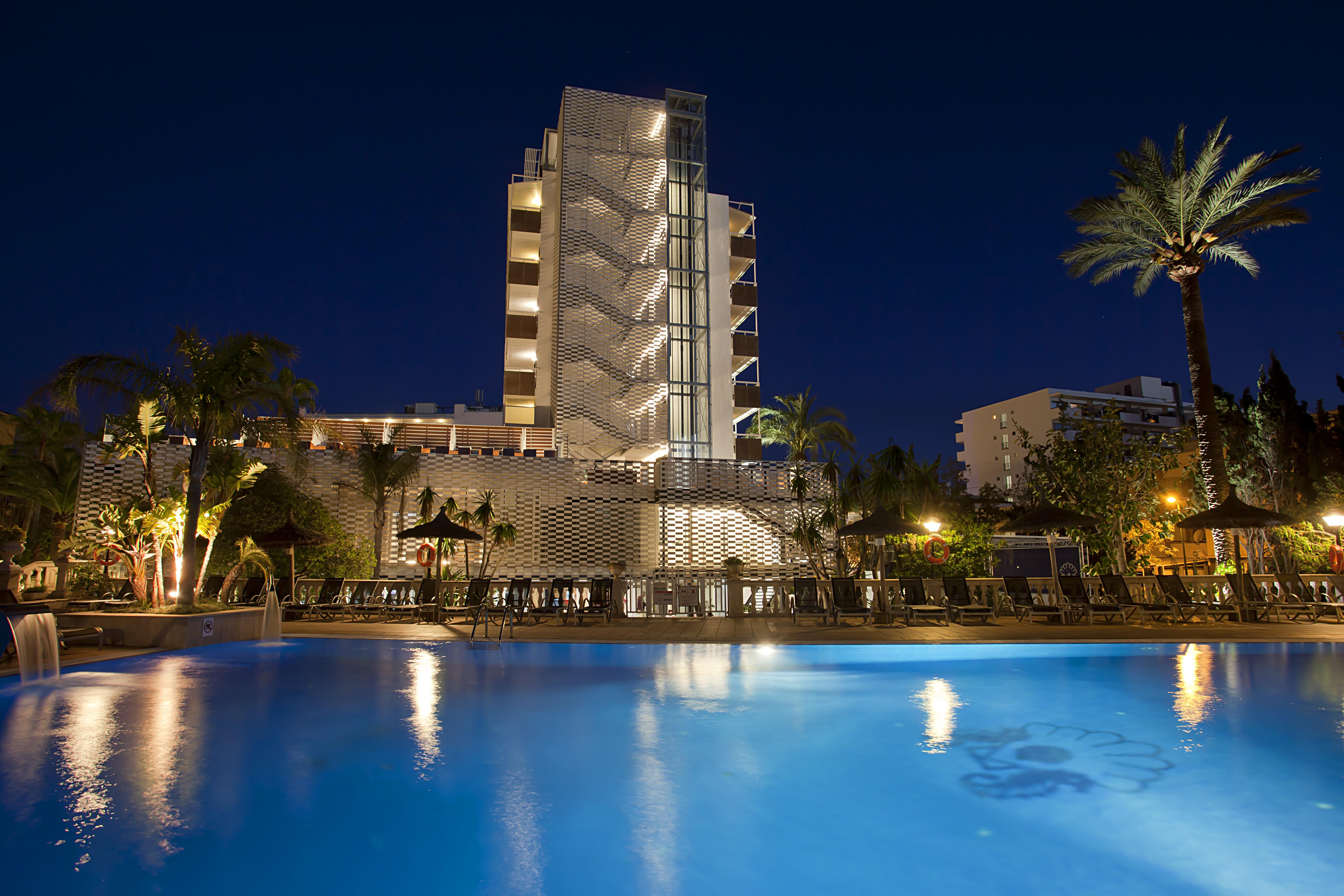 Bahia De Alcudia Hotel & Spa Port de Alcudia  ภายนอก รูปภาพ