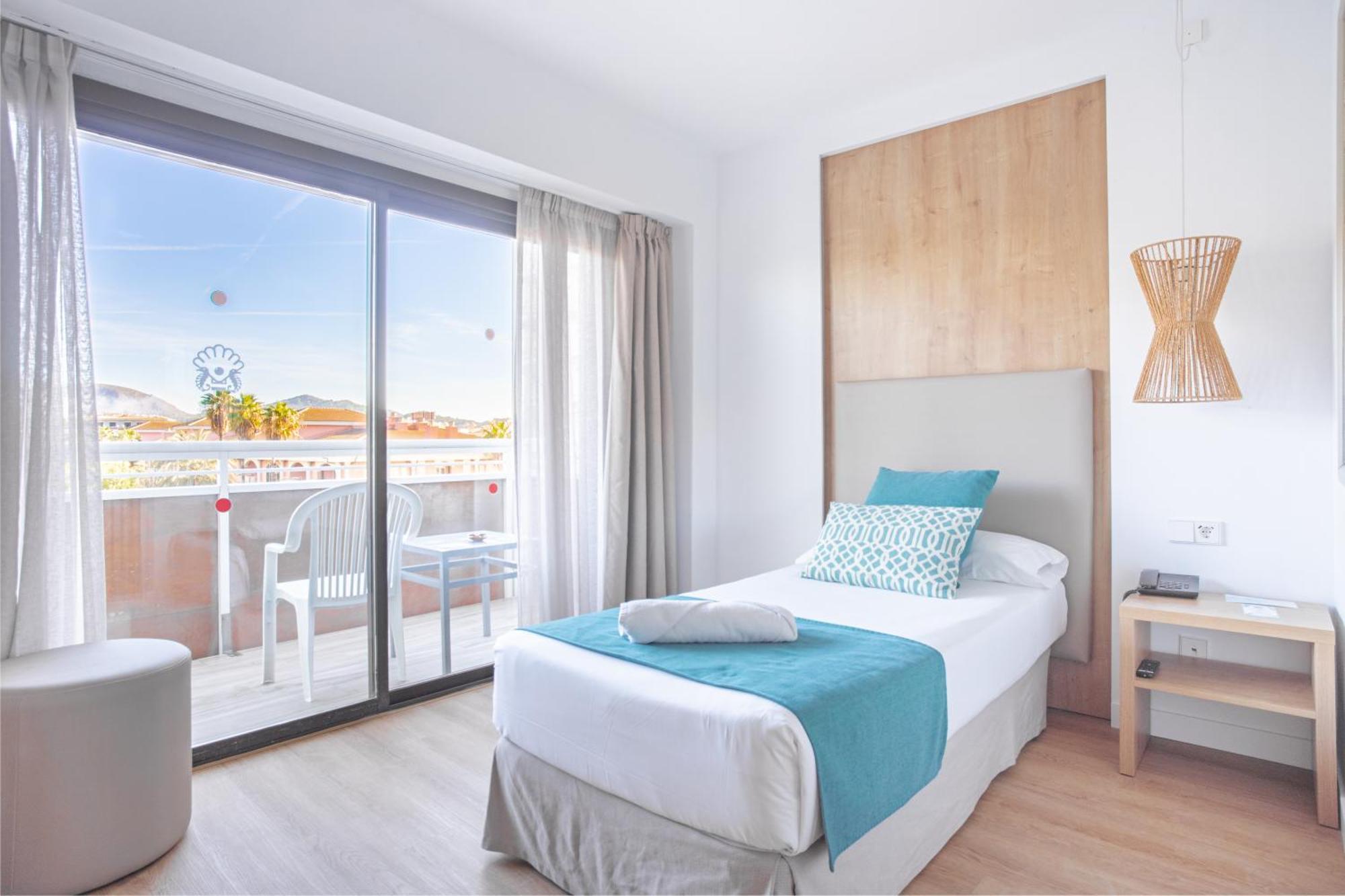 Bahia De Alcudia Hotel & Spa Port de Alcudia  ภายนอก รูปภาพ