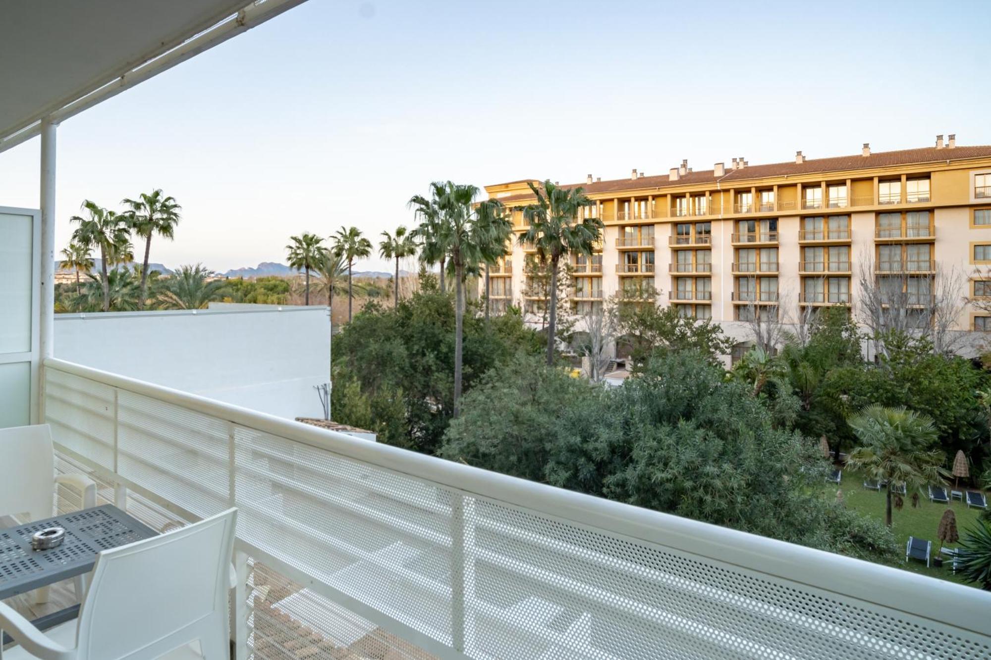 Bahia De Alcudia Hotel & Spa Port de Alcudia  ภายนอก รูปภาพ