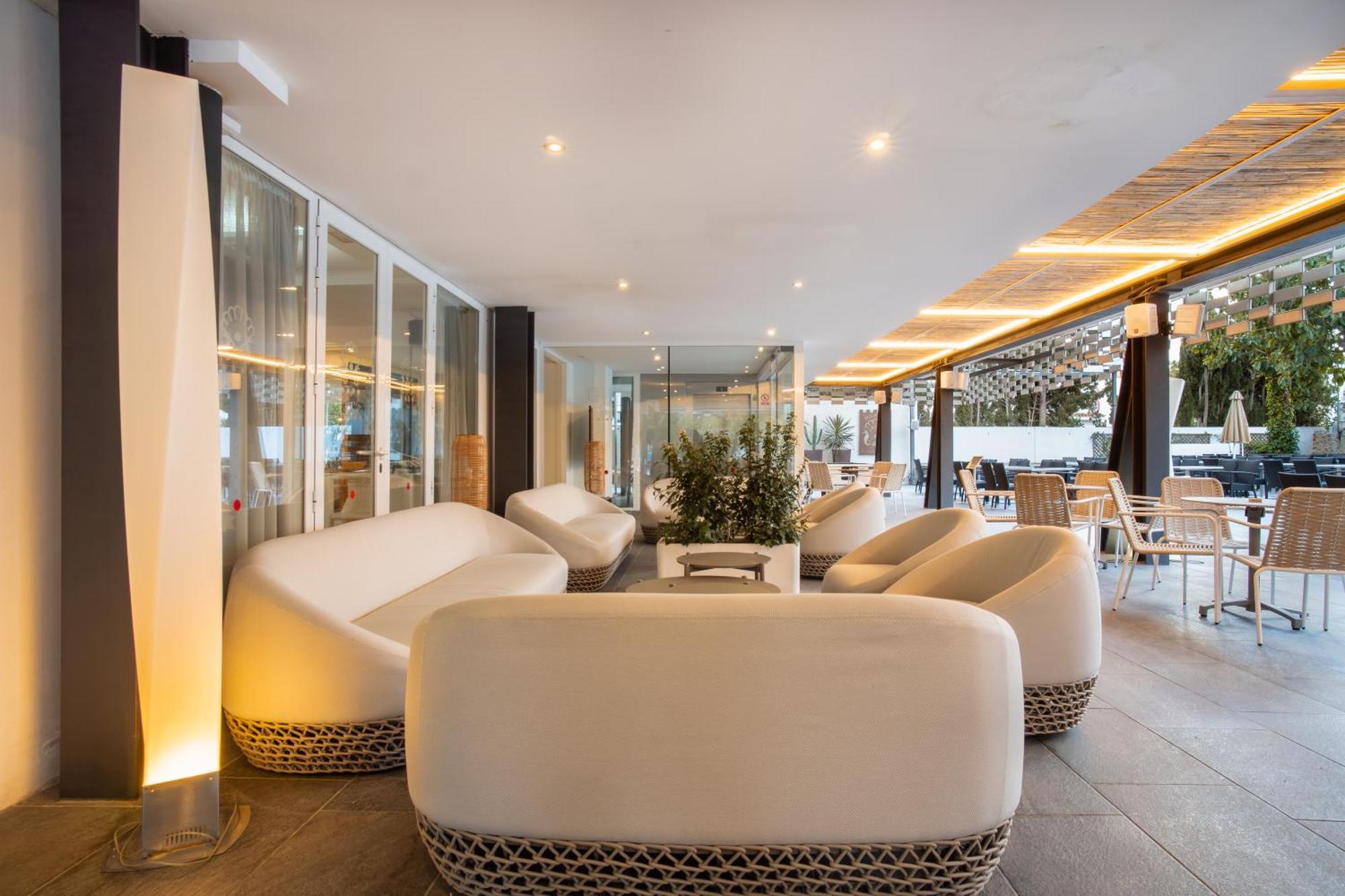 Bahia De Alcudia Hotel & Spa Port de Alcudia  ภายนอก รูปภาพ
